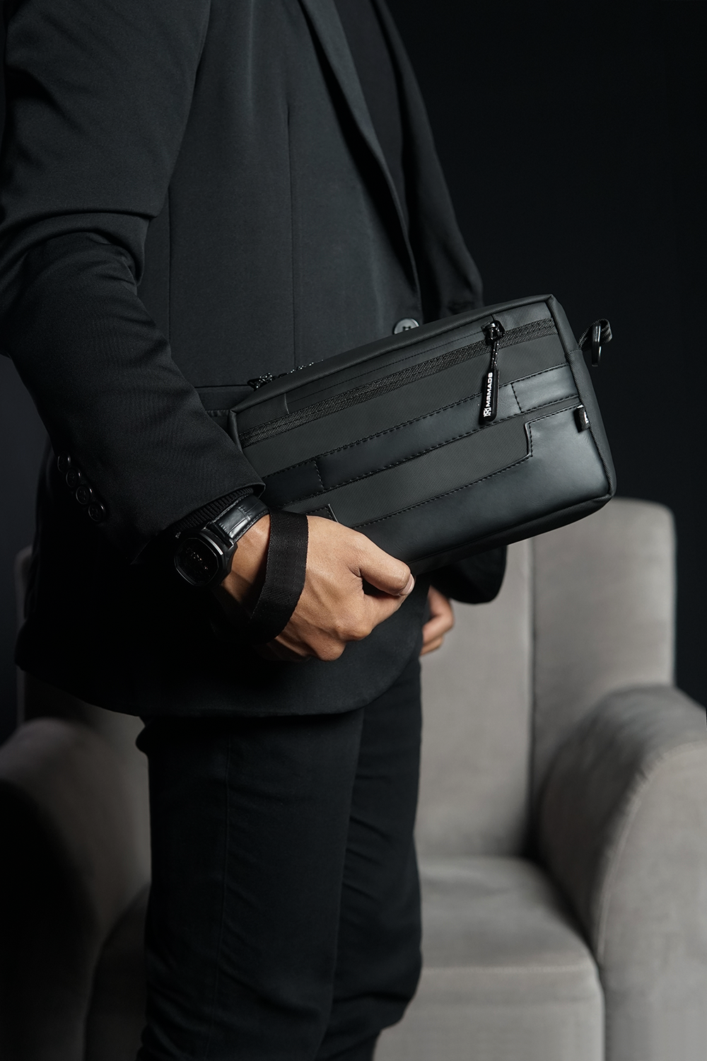 MARVIN Clutch Bag