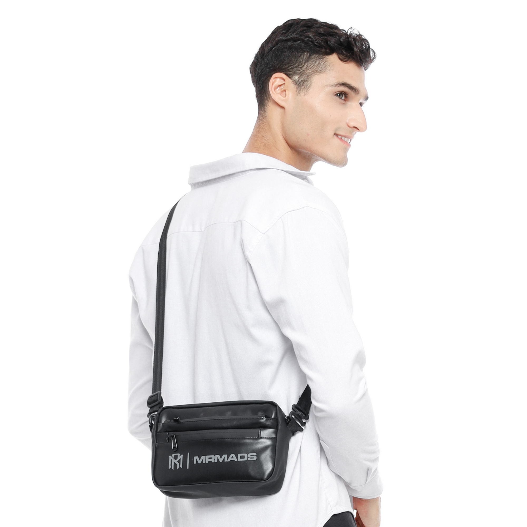 SKYLAR Clutch Bag