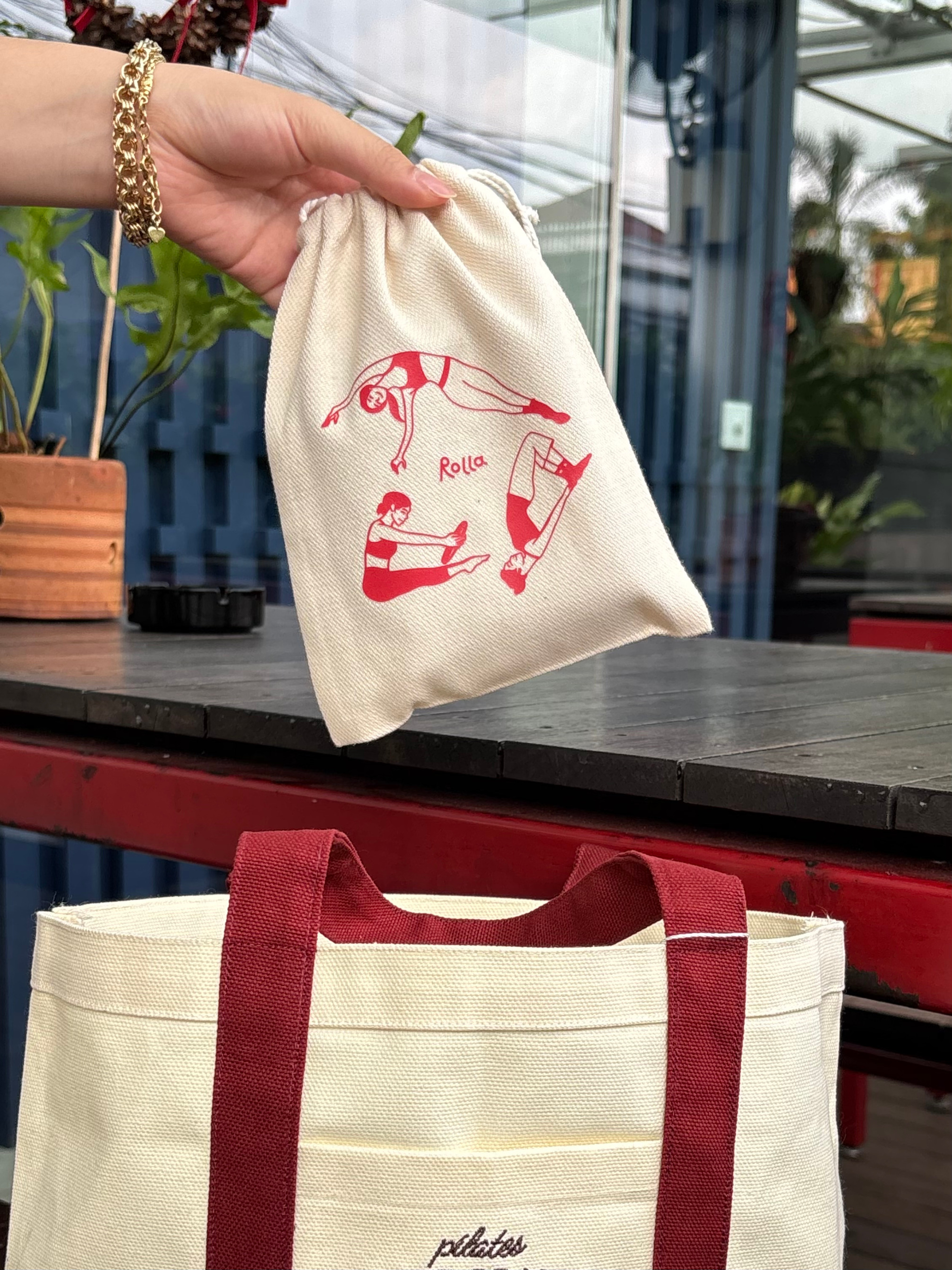 [Certified Core Girl] Gift Pouch