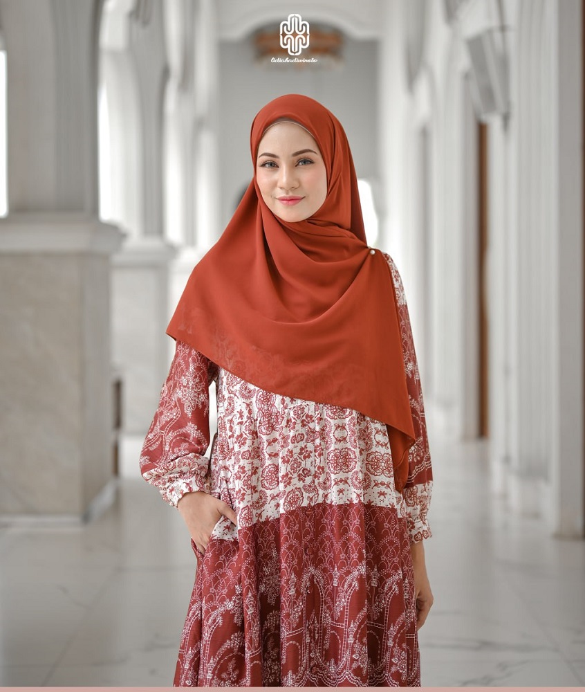 Zalina Instant Scarf
