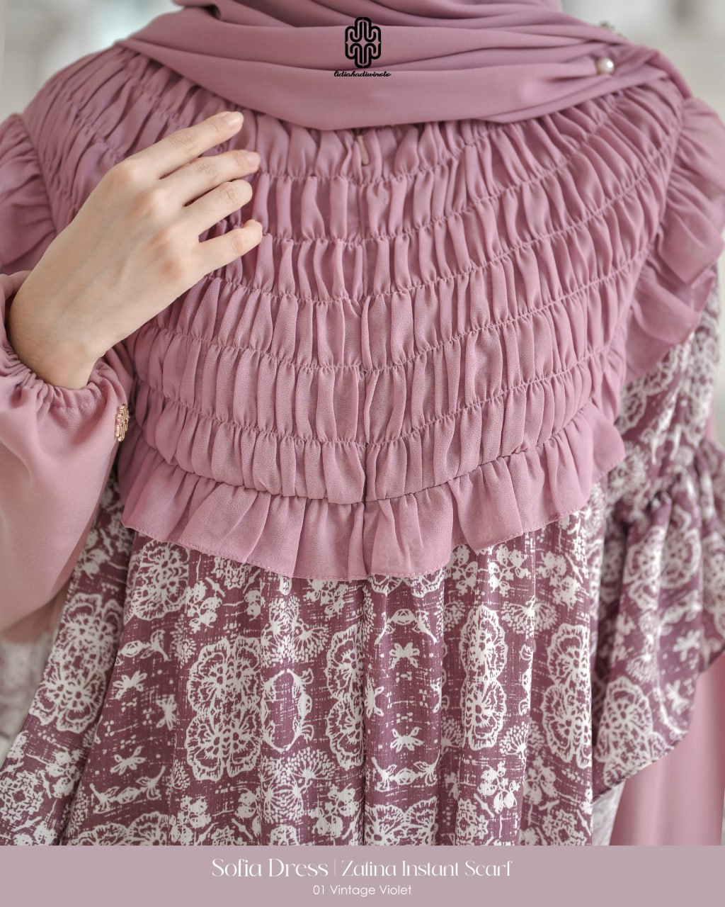 SOFIA DRESS