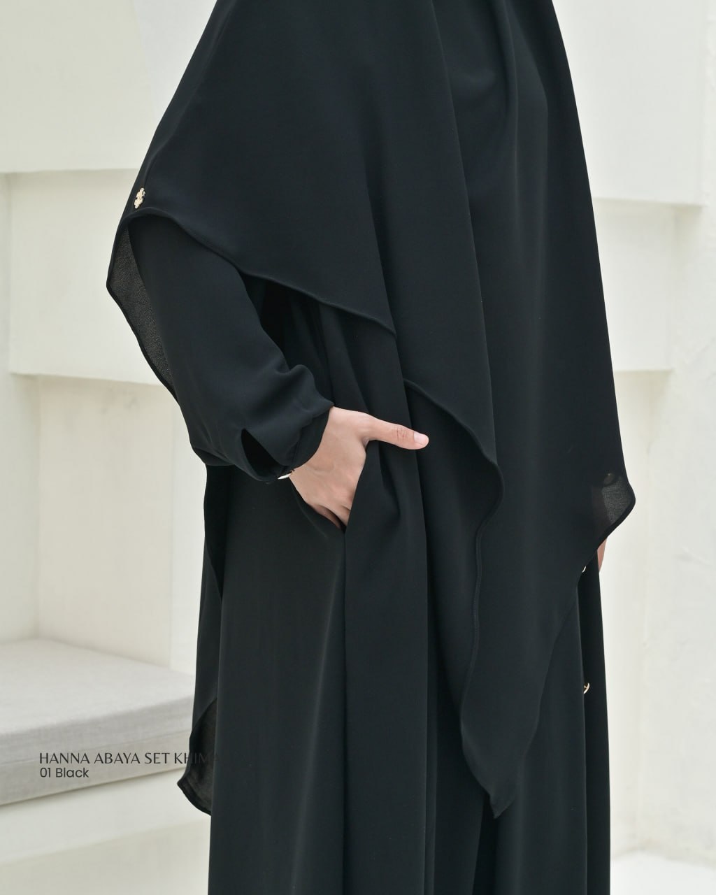 HANNA ABAYA & KHIMAR