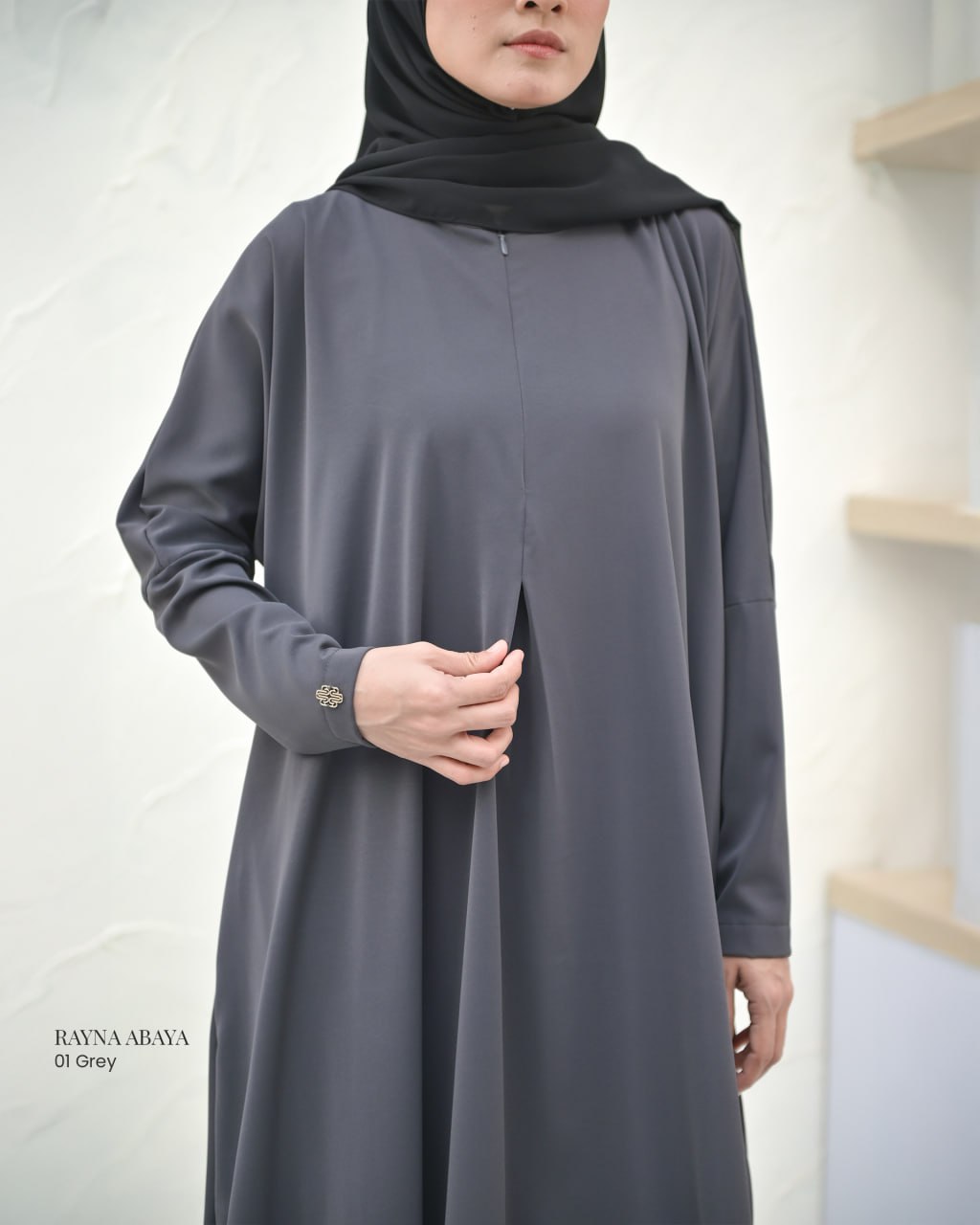RAYNA ABAYA
