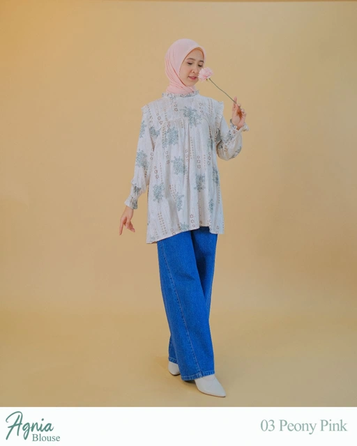 Image of Agnia Blouse