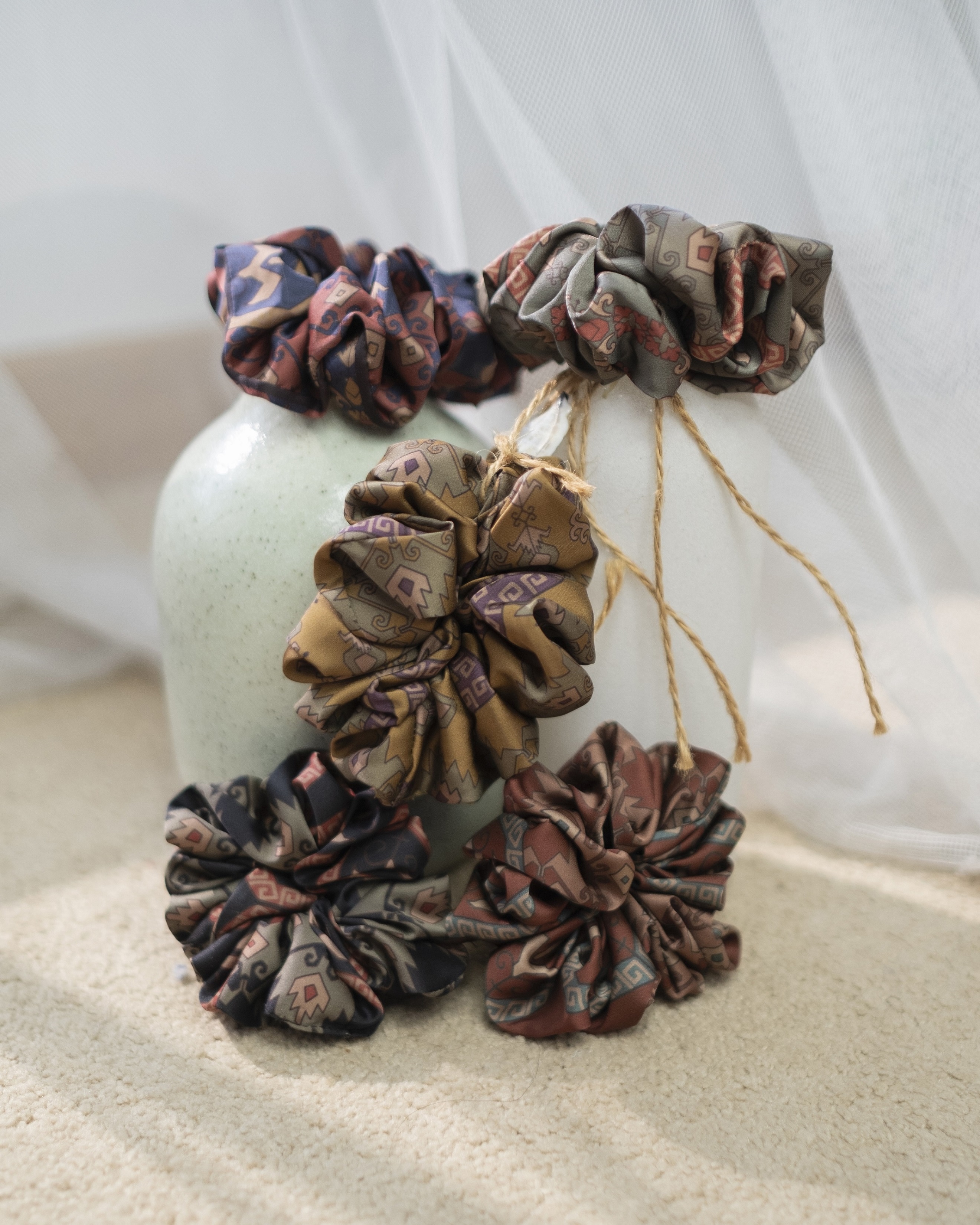 SHAMITA SCRUNCHIE