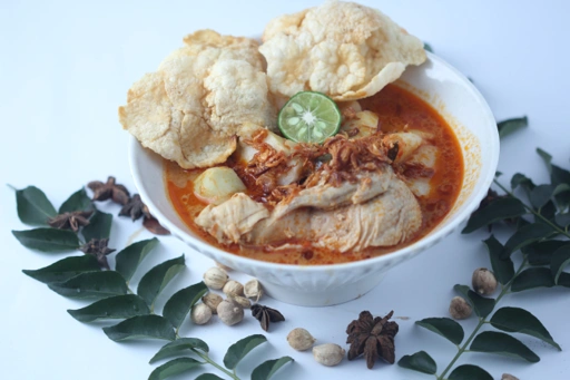 Image of Lontong kari ayam