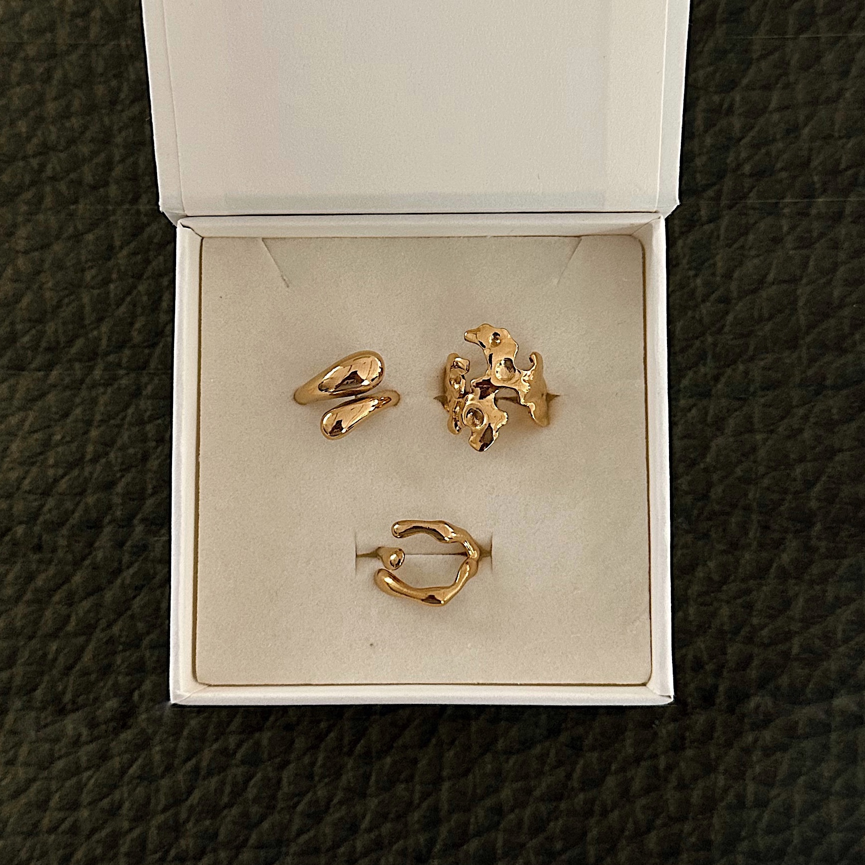 Louisë // The Discovery Set 02 - 18k Gold Plated Stainless Steel (Anti Karat)