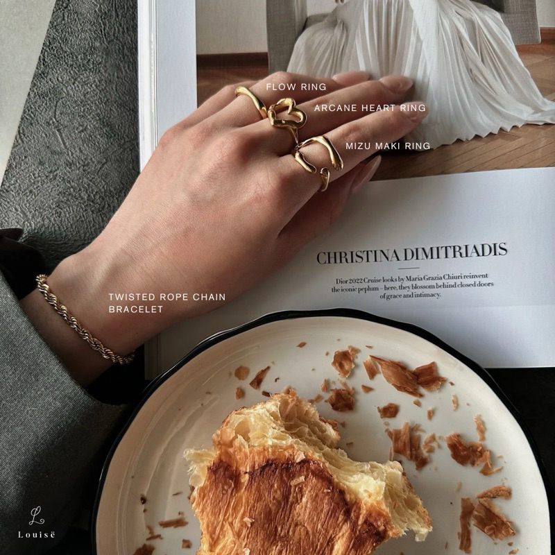 Louisë // Gold Mizu Maki Ring - 18k Gold Plated Stainless Steel (Anti Karat)