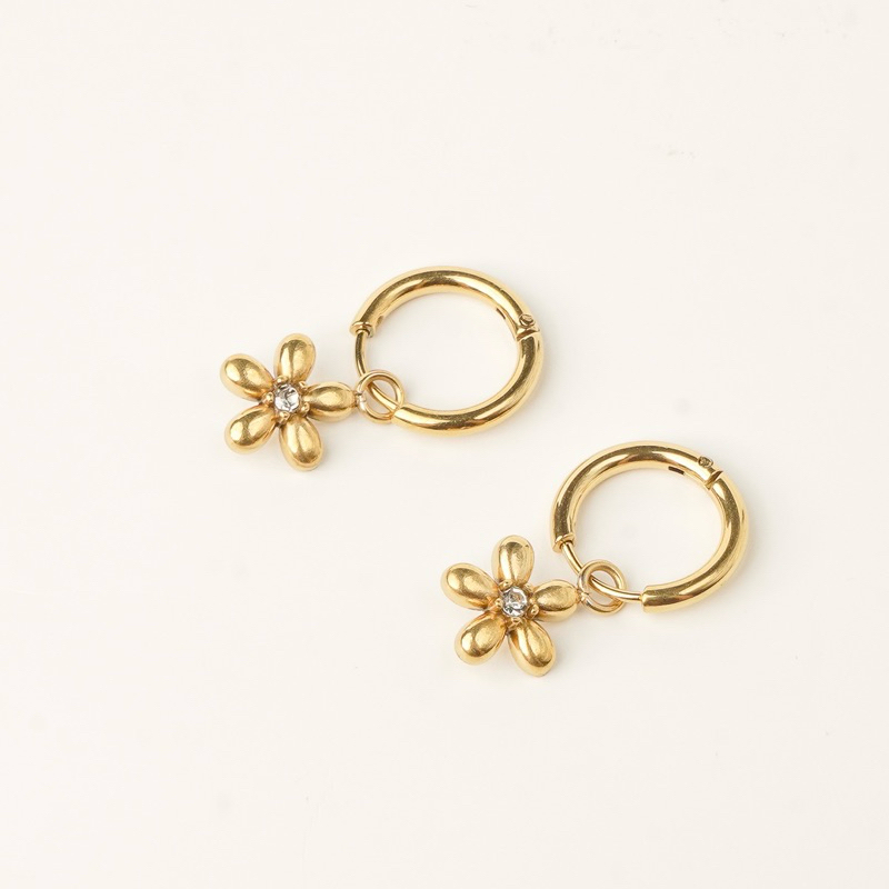 Louisë // Gold Daisy Earrings - 18k Gold Plated Stainless Steel (Anti Karat)