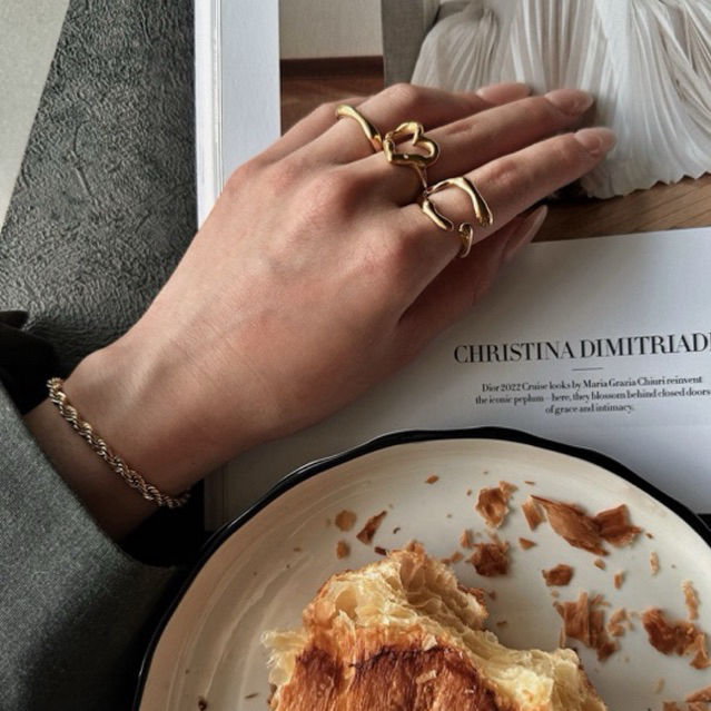Louisë // Gold Twisted Rope Chain Bracelet - 14k Gold Plated Stainless Steel (Anti Karat)