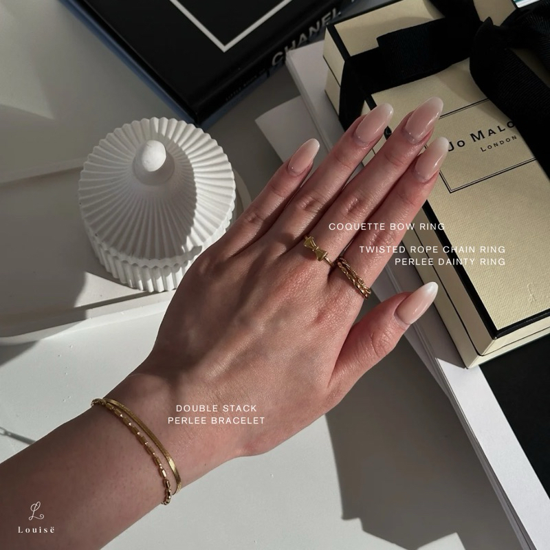 Louisë // Perlee Dainty Ring - 18k Gold Plated Stainless Steel (Anti Karat)