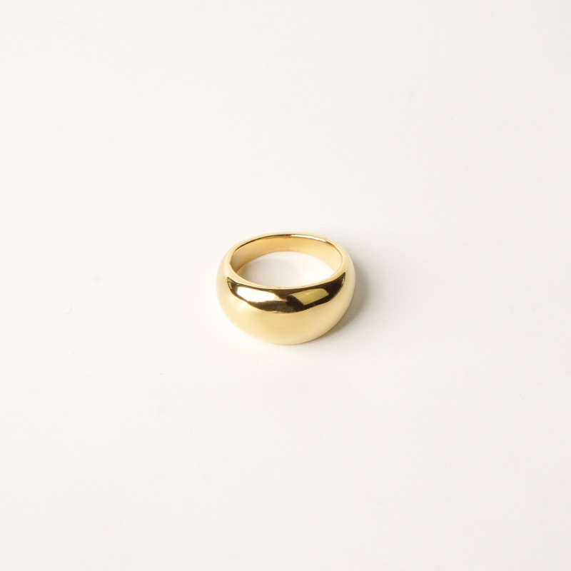 Louisë // Gold Dome Ring - 18k Gold Plated Stainless Steel (Anti Karat)