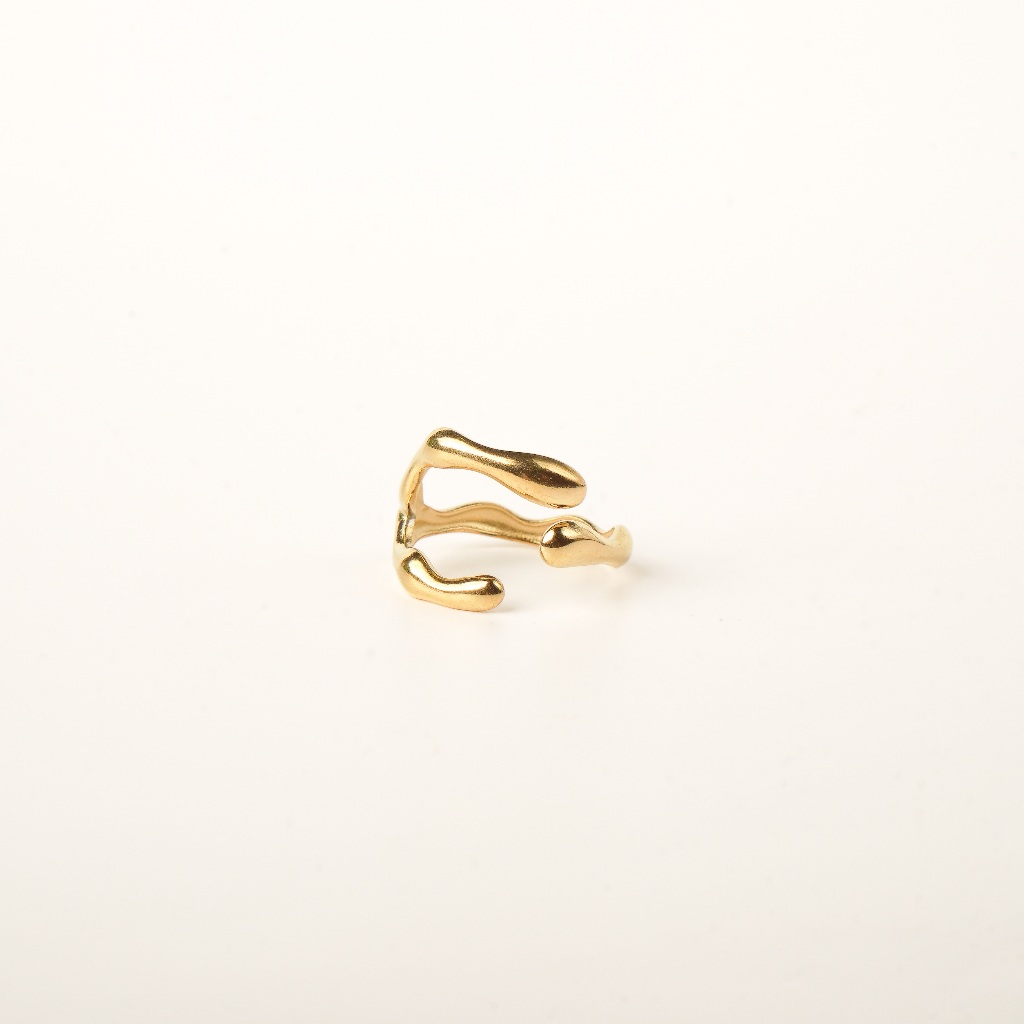 Louisë // Gold Mizu Maki Ring - 18k Gold Plated Stainless Steel (Anti Karat)