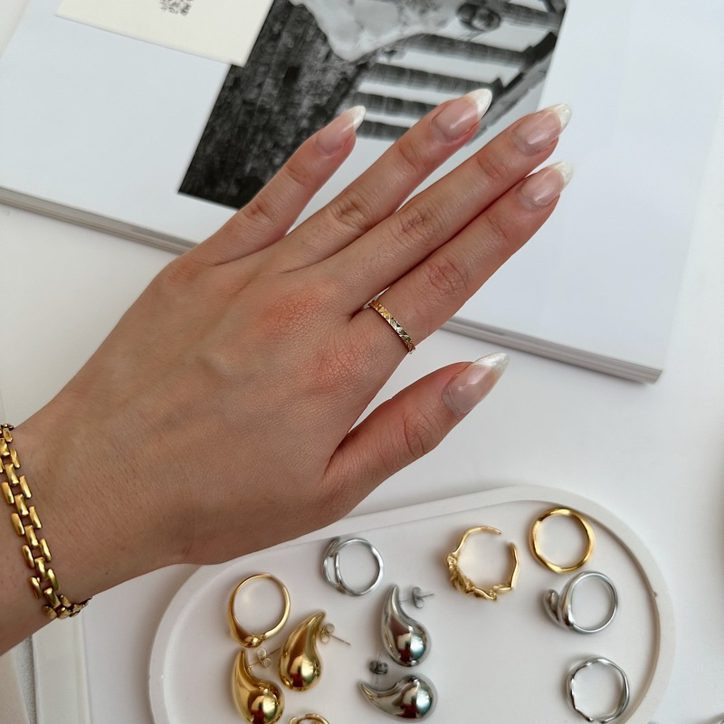 Louisë // Limited Edition Gold Celestial Ring - 18k Gold Plated Stainless Steel (Anti Karat)