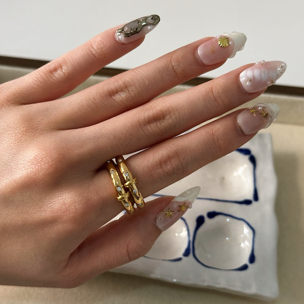 Louisë // Boston Ring - 18k Gold Plated Stainless Steel (Anti Karat)