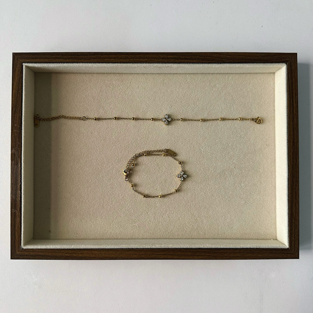 Louisë // First Bloom Bracelet - 18k Gold Plated Stainless Steel w/ Cubic Zirconia (Anti Karat)