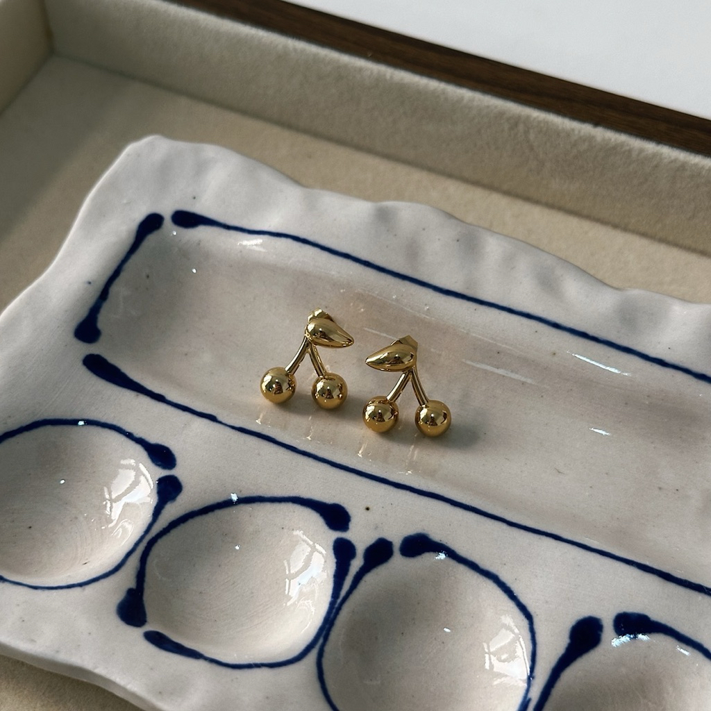 Louisë // Gold Pastiche Cherry Earrings - 18k Gold Plated Stainless Steel (Anti Karat)