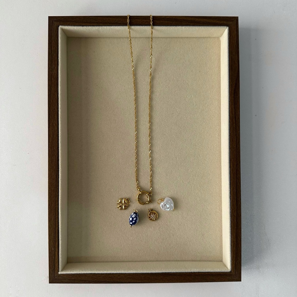 Louise // Charms Base Chain Necklace - 18k Gold Plated Stainless Steel (Anti Karat)