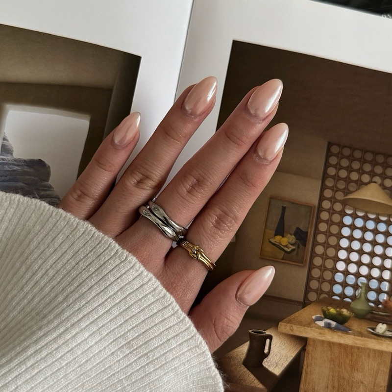 Louisë // Silver Mobius Ring - Stainless Steel (Anti Karat)