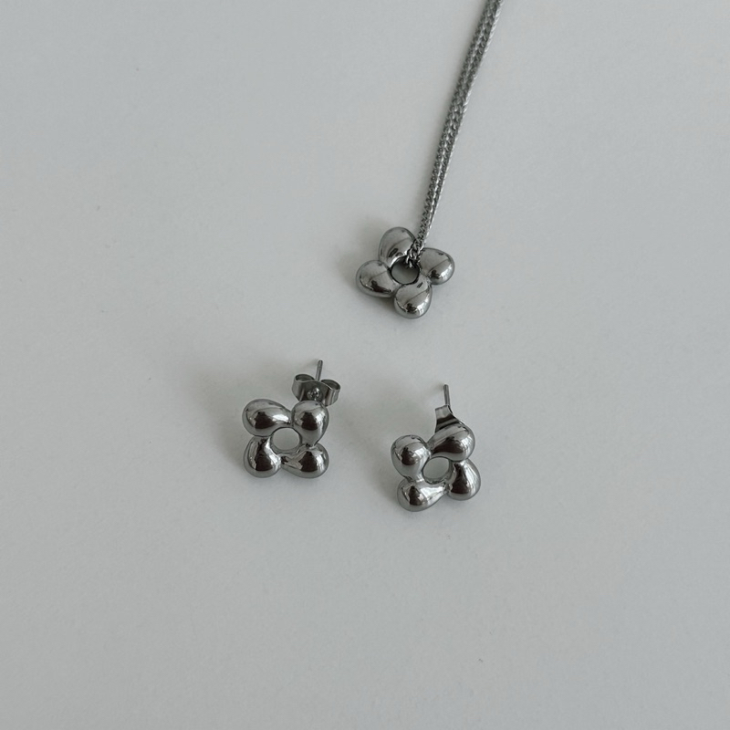 Louisë // Silver Orbit Pendant Necklace - Stainless Steel (Anti Karat)