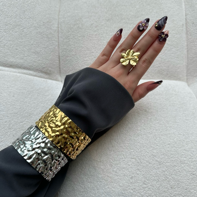 Louisë // Limited Edition Mrs Jackson Cuff - 18k Gold Plated Stainless Steel (Anti Karat)
