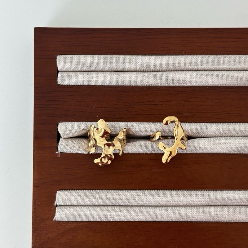 Louisë // Limited Edition - En Sui Adjustable Ring - 18k Gold Plated Stainless Steel (Anti Karat)