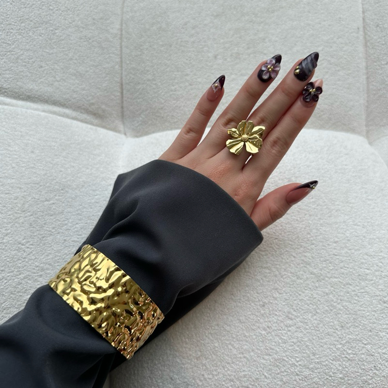 Louisë // Limited Edition Mrs Jackson Cuff - 18k Gold Plated Stainless Steel (Anti Karat)