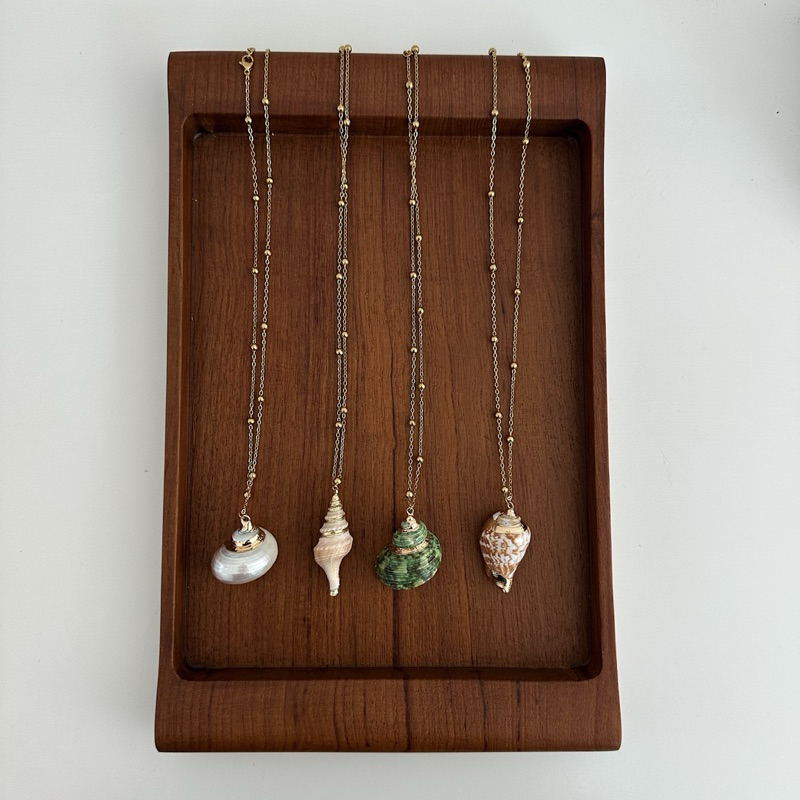 Louisë // Gelato by the Sea Seashell Necklace - 18k Gold Plated Stainless Steel w/ Real Seashells