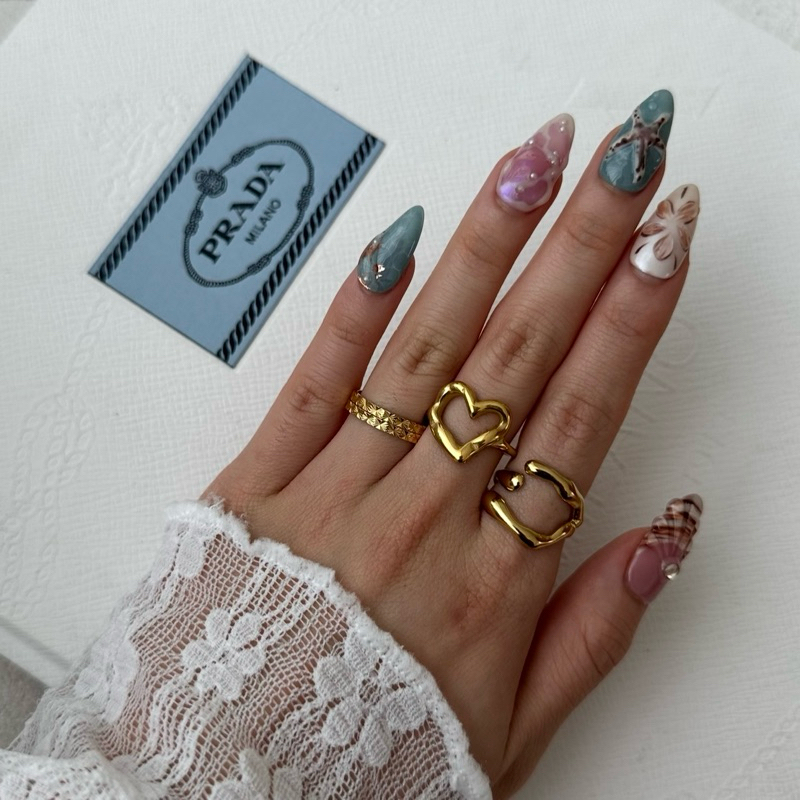 Louisë // Limited Edition Gold Celestial Ring - 18k Gold Plated Stainless Steel (Anti Karat)