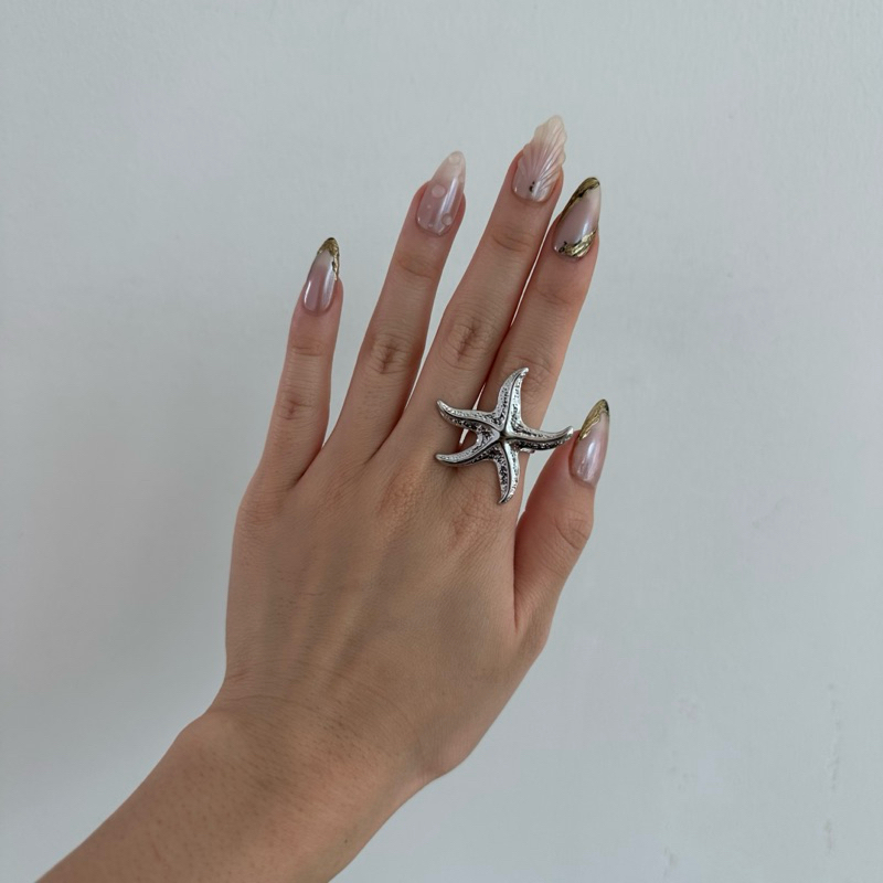 Louisë // Starfish Statement Ring - 18k Gold Plated Stainless Steel (Anti Karat)