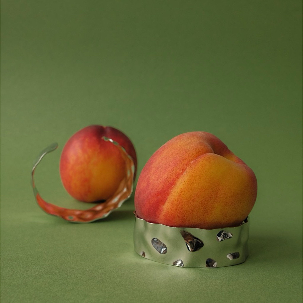 Louisë // Limited Edition - The Manhattan Cuff - 18k Gold Plated Stainless Steel (Anti Karat)