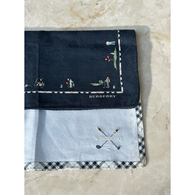 Louisë // Thrifted Scarf
