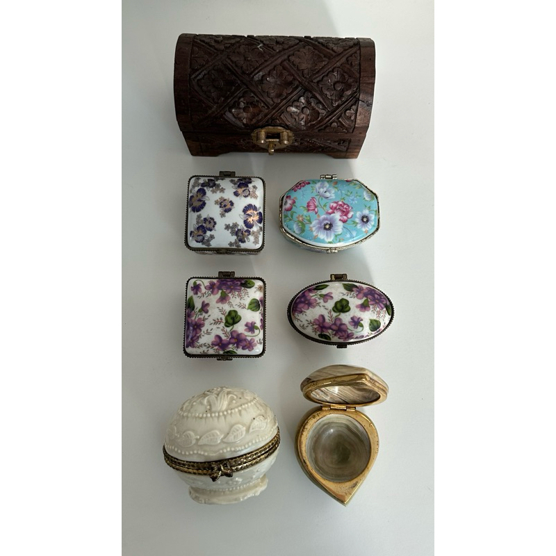 Louisë // Thrifted Vintage Jewelry Trinket Box
