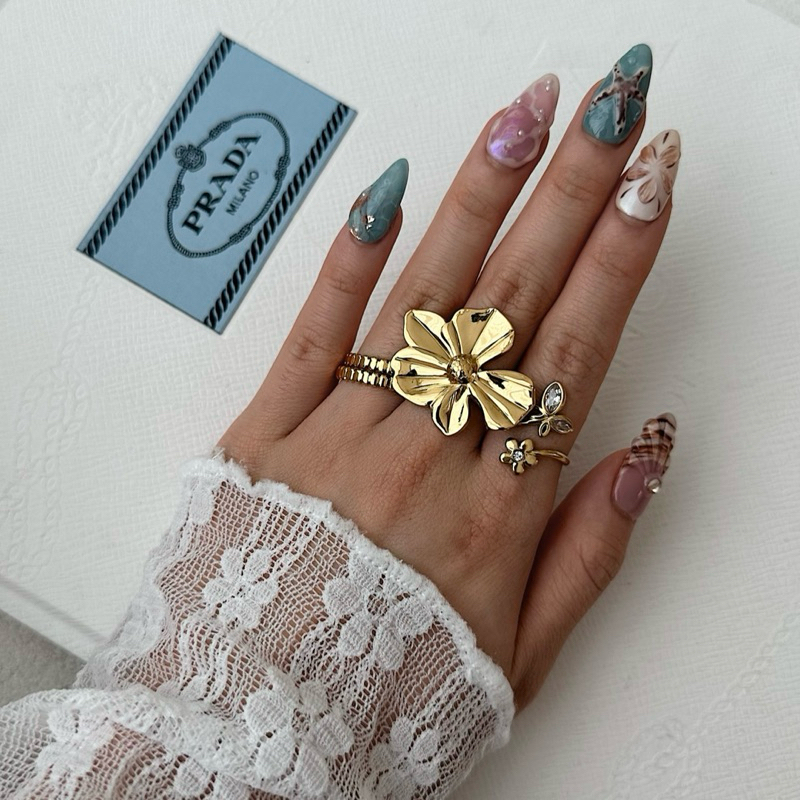 Louisë // Hibiscus Statement Adjustable Ring - 18k Gold Plated Stainless Steel (Anti Karat)