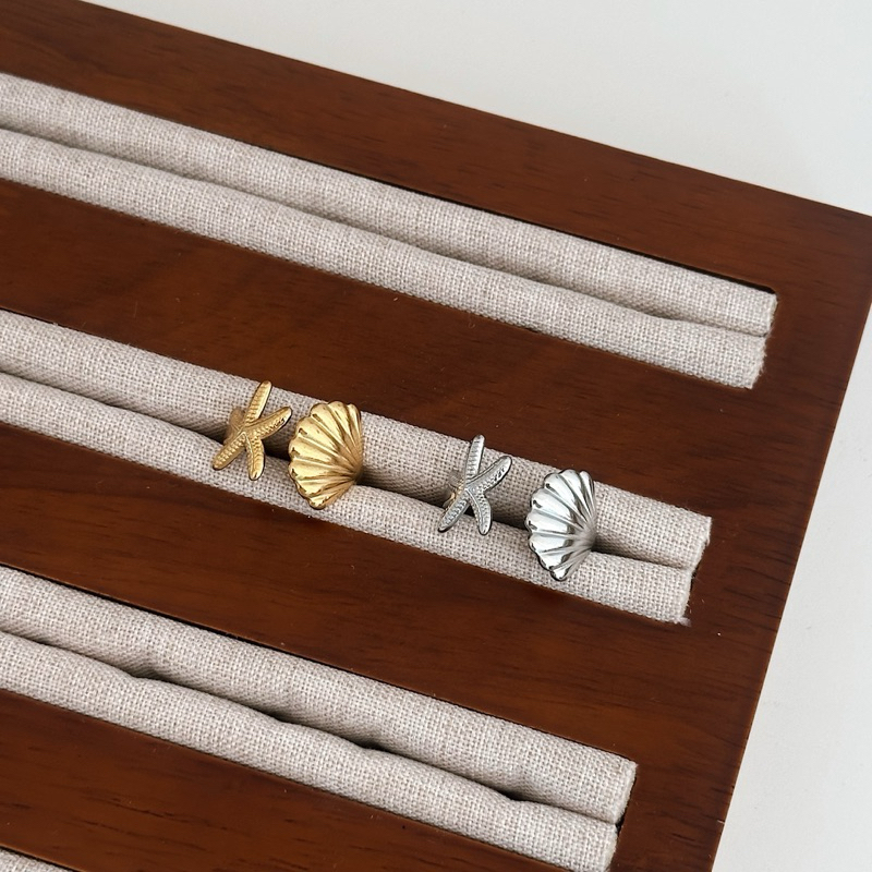 Louisë // On The Coast - 18k Gold Plated Stainless Steel (Anti Karat)