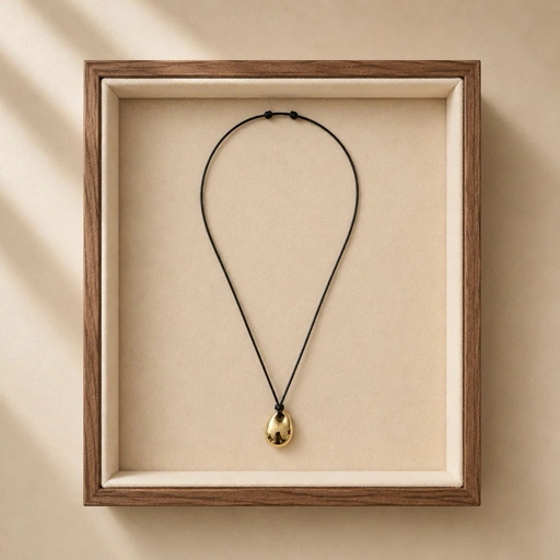 Louisë // Tonka Necklace - 18k Gold Plated Stainless Steel (Anti Karat)