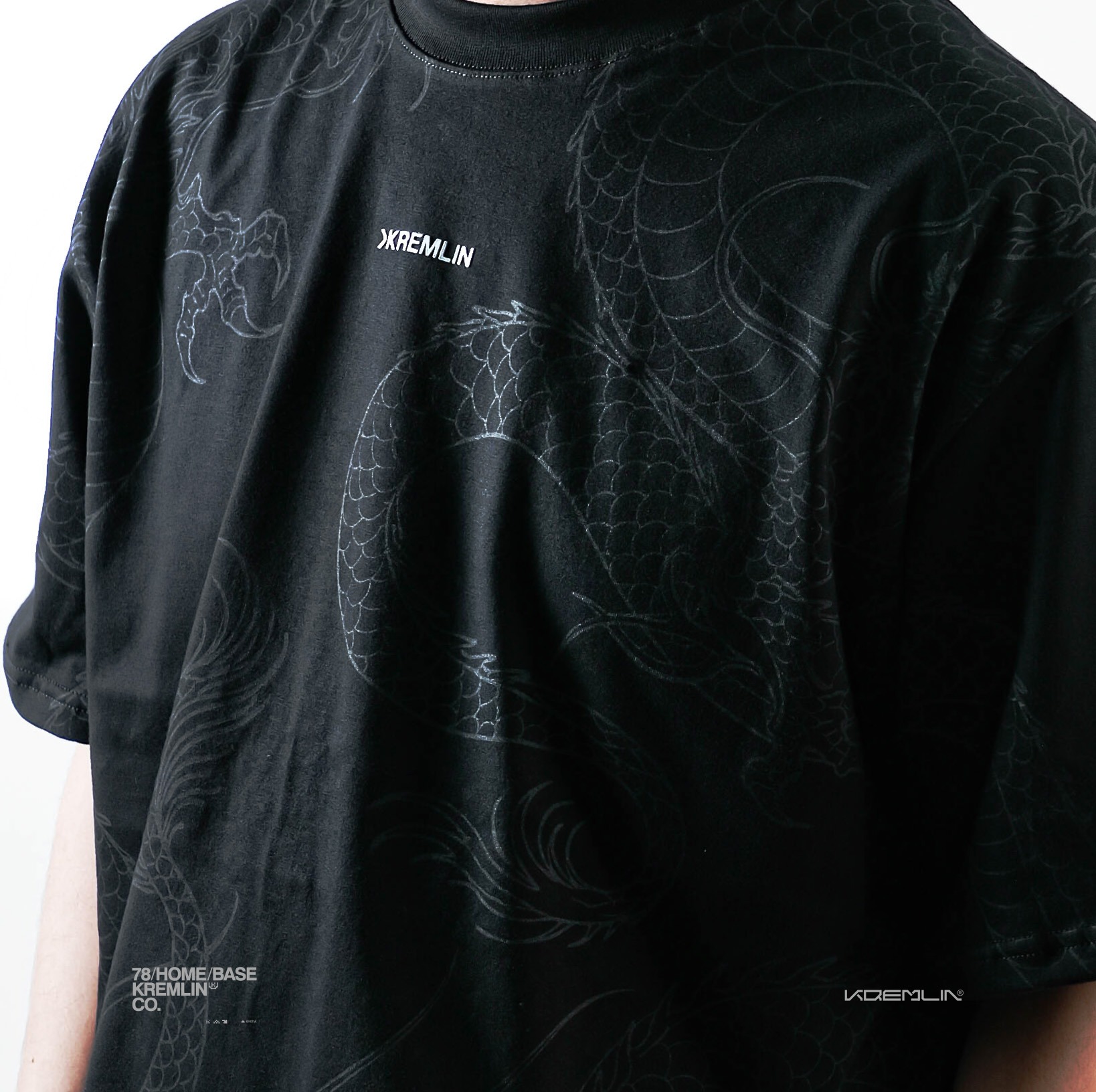 KREMLIN T-Shirt Oversized Relaxed Fit Black - Amon
