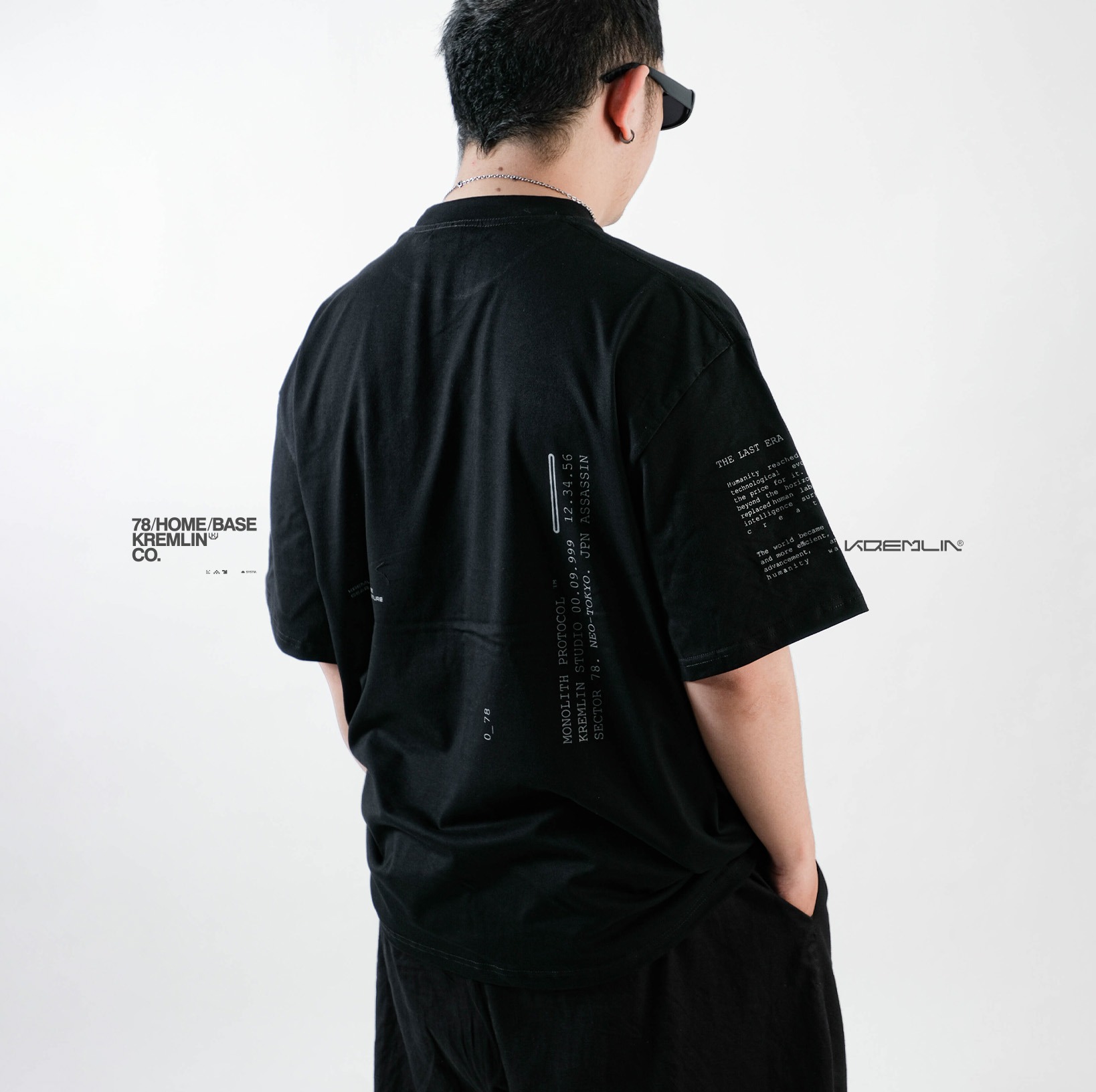 KREMLIN T-Shirt Oversized Relaxed Fit Black - Ascension