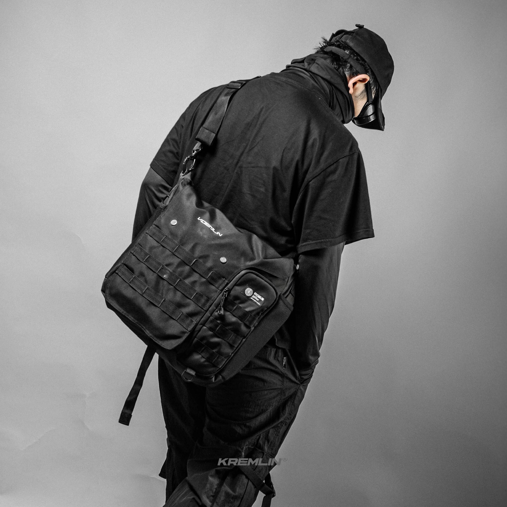 KREMLIN Tactical Slingbag Tas Selempang Black - ATOM