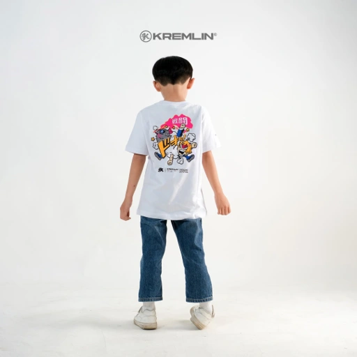 Image of Kremlin Kids T-Shirt - ZENSUKE