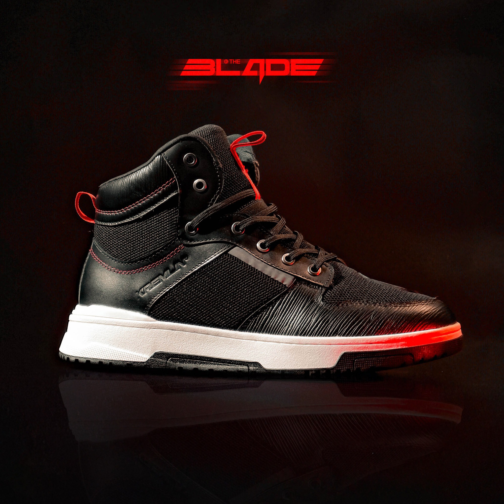 Kremlin Sepatu Sneakers Hybrid High Cut Black - BLADE