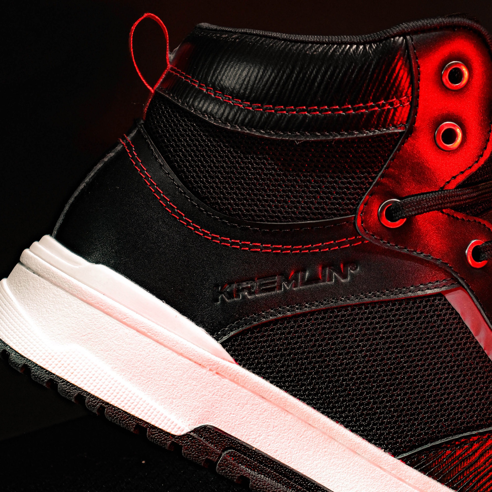 Kremlin Sepatu Sneakers Hybrid High Cut Black - BLADE