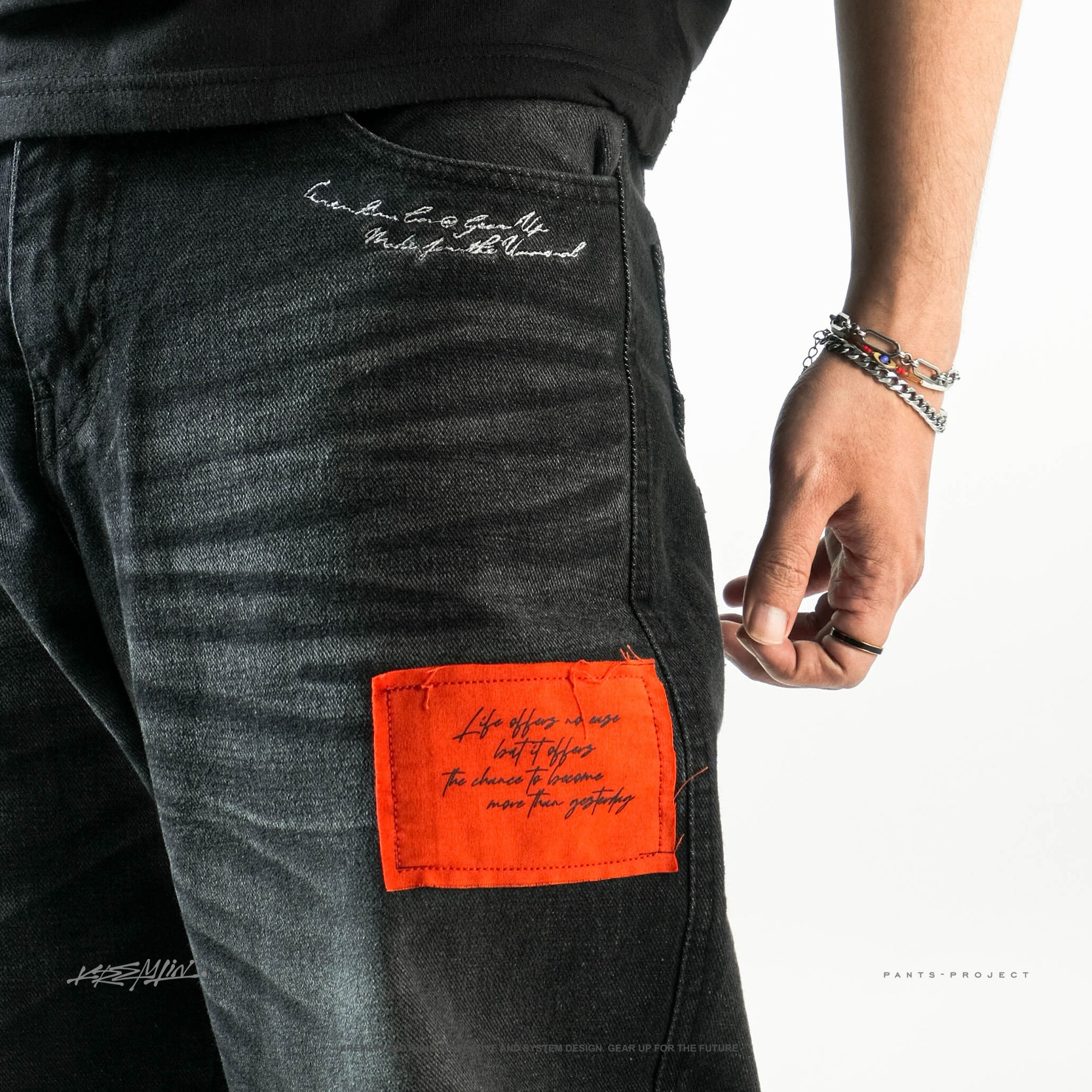 KREMLIN Celana Jeans Loose Denim Wash - BLODIA - Black