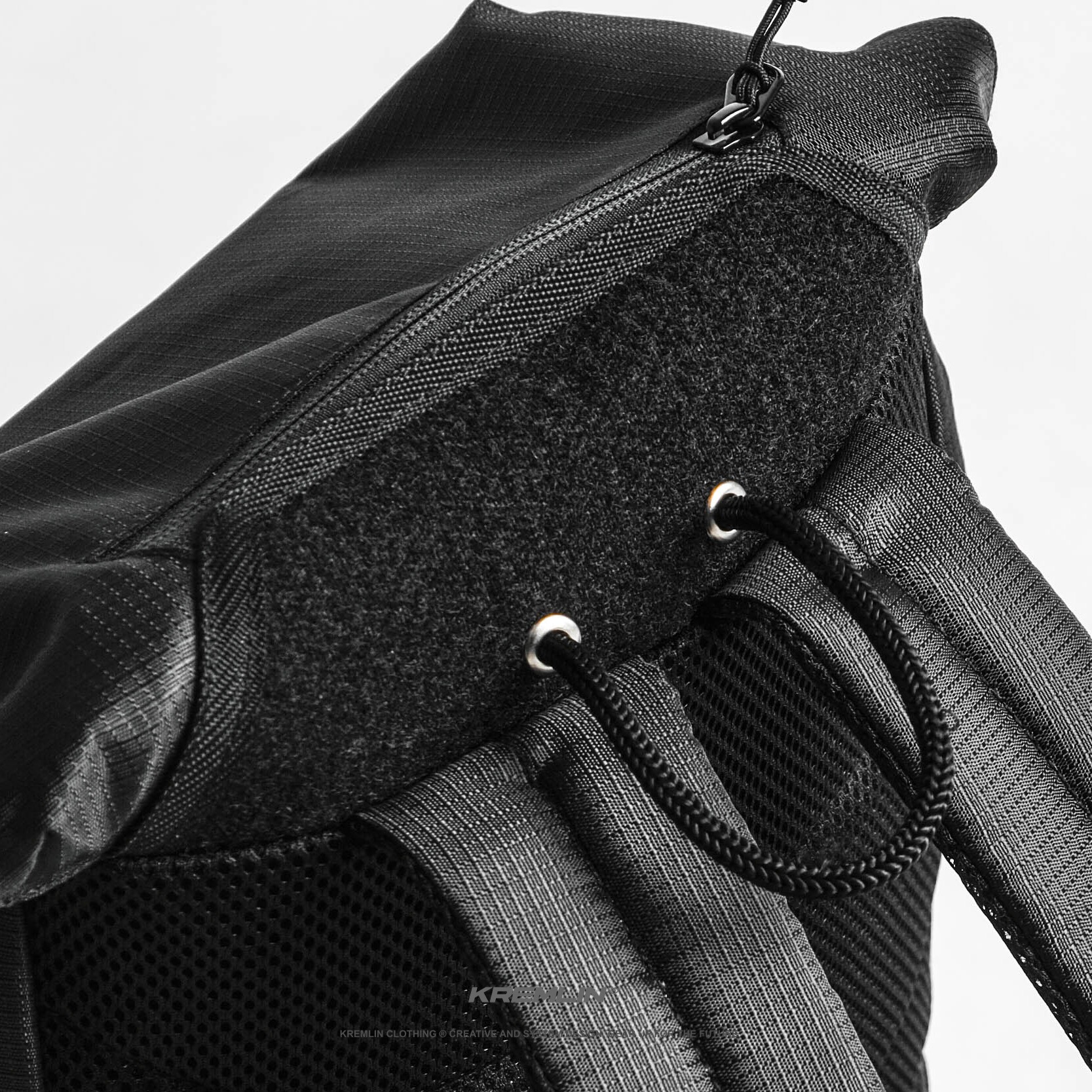 KREMLIN Tas Daypack Ransel Techwear Minimalist - CODEX