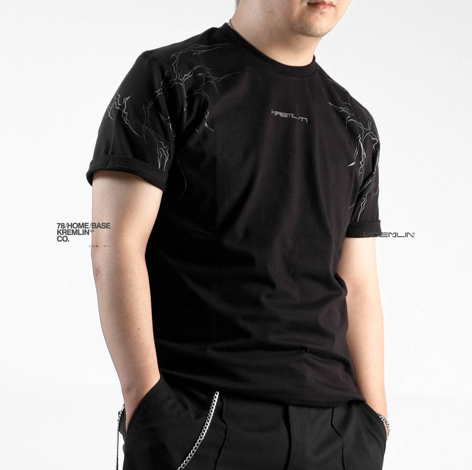Kremlin T-shirt Regular Kaos Graphic Cyber Black - Cybergil
