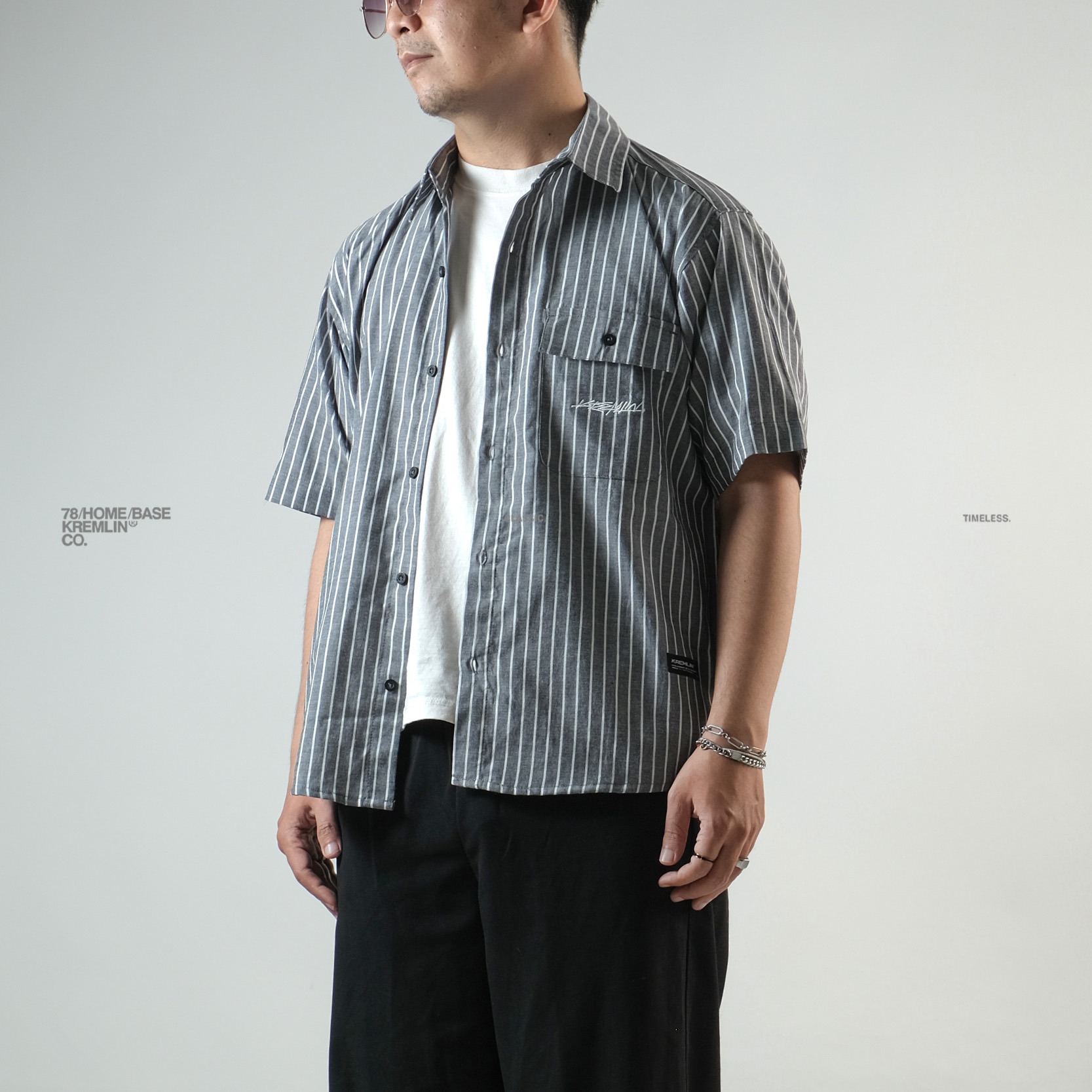 KREMLIN Shirt Kemeja Salur Pinstripe - Regular - EDO Black
