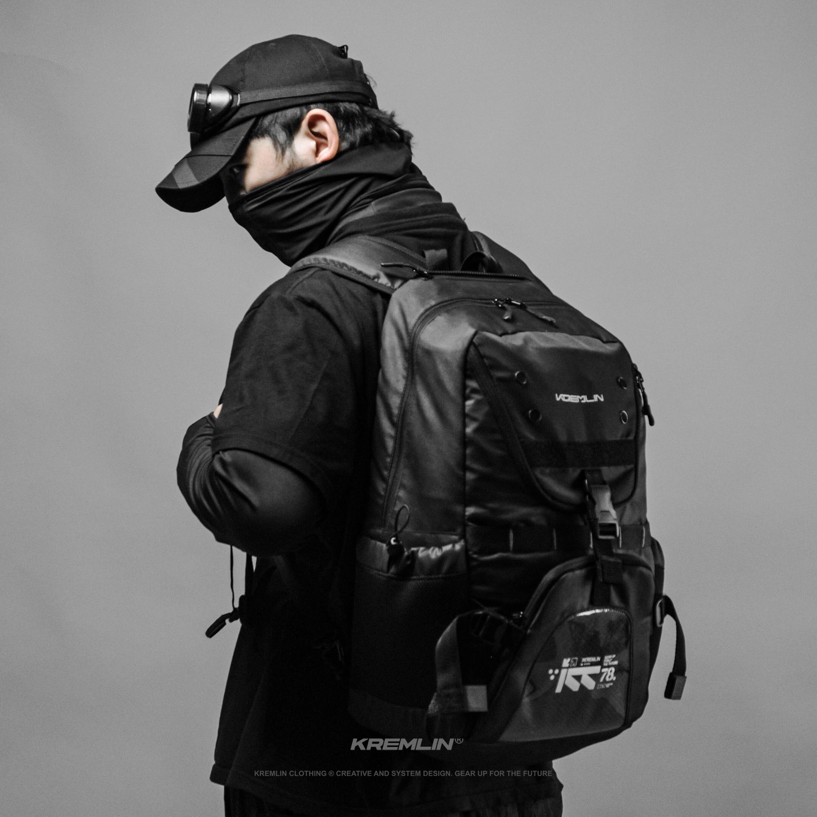 KREMLIN Backpack Hood Tas Ransel Black - External