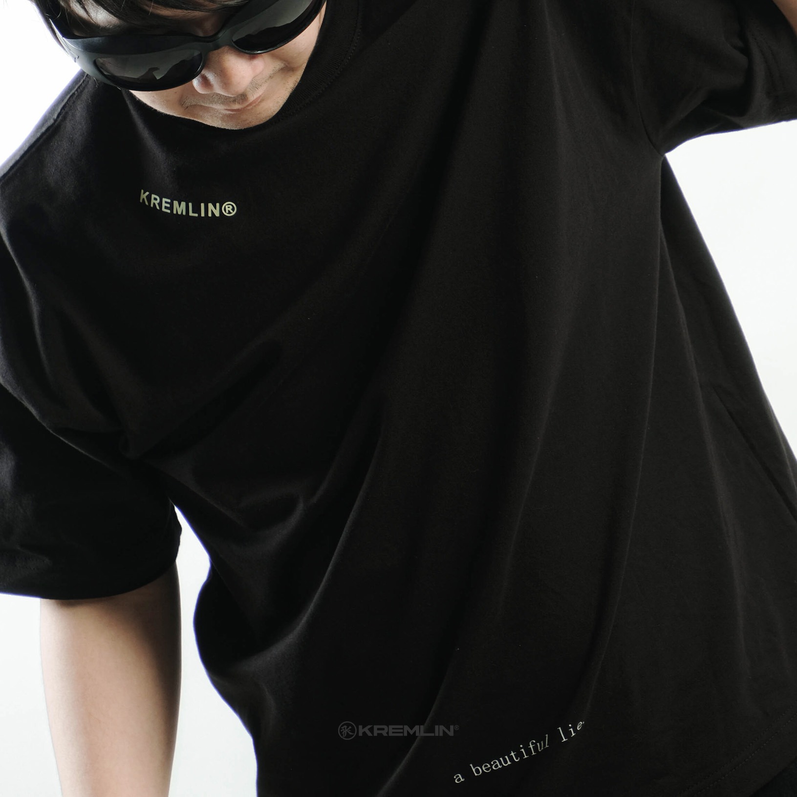 KREMLIN T-Shirt BOXY OS Fit Black - Anime xpremiental - Fracture