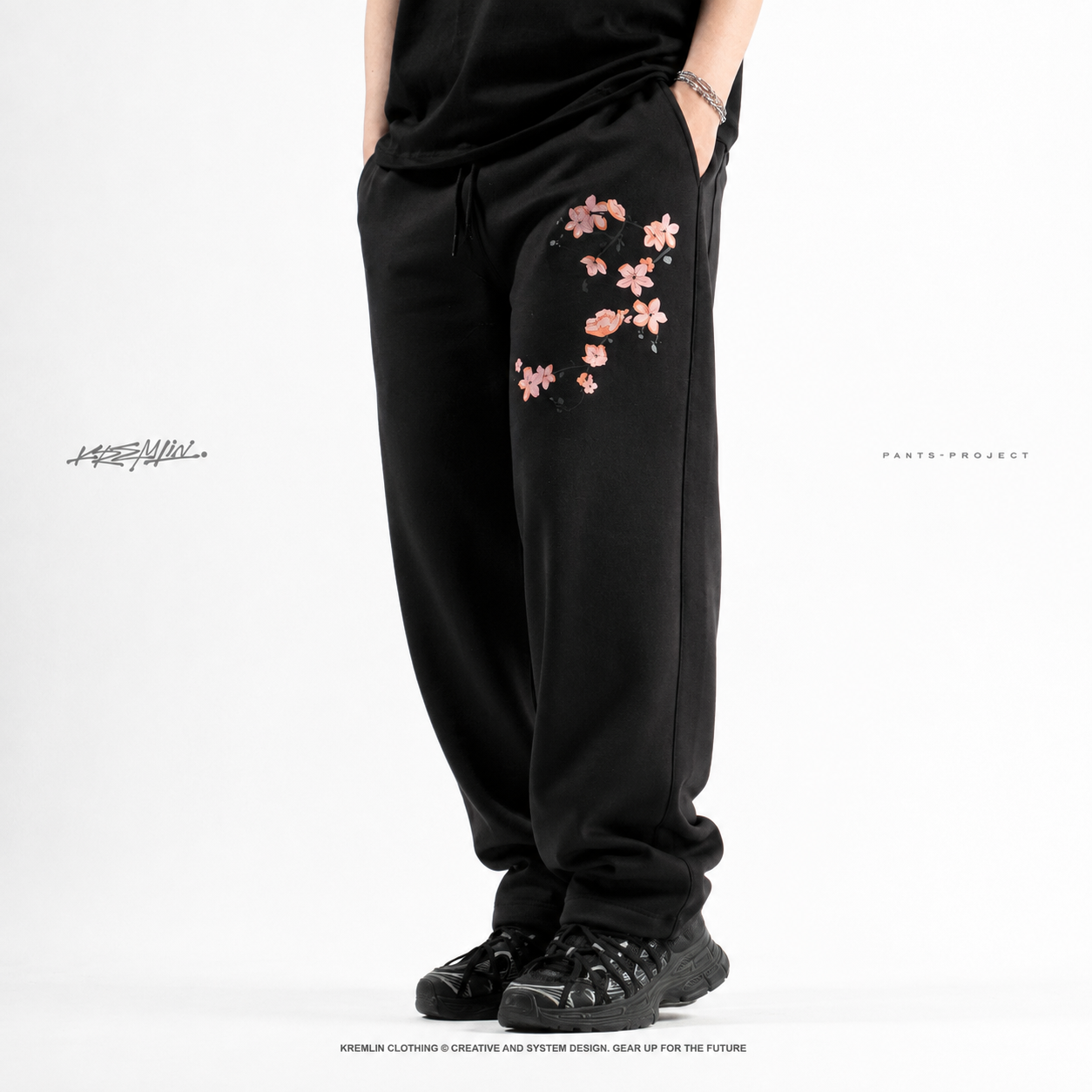 KREMLIN Celana Sweatpants Loose Pants Baggy - Sakura drop - Hanami