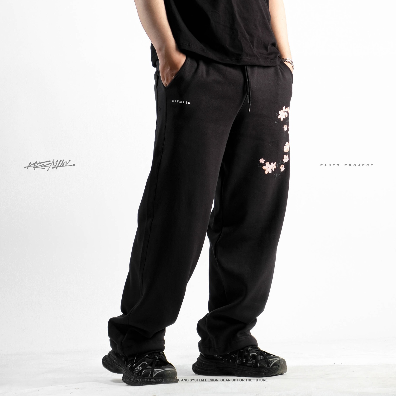KREMLIN Celana Sweatpants Loose Pants Baggy - Sakura drop - Hanami